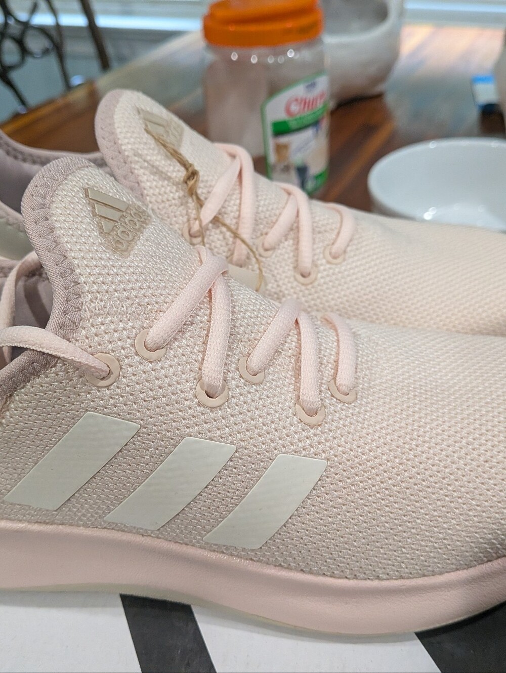 adidas Women’s Pale Pink Mesh Lace-Up Sneakers New In Box!